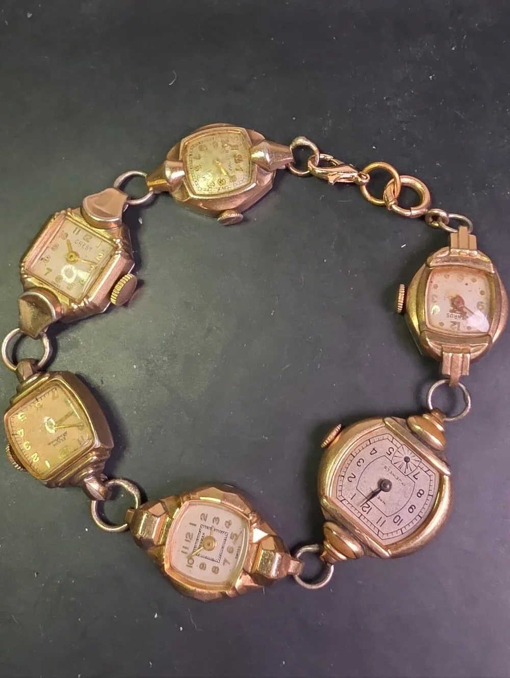 Vintage Women's Gold-Tone Multi-Face Bracelet Watch Faces